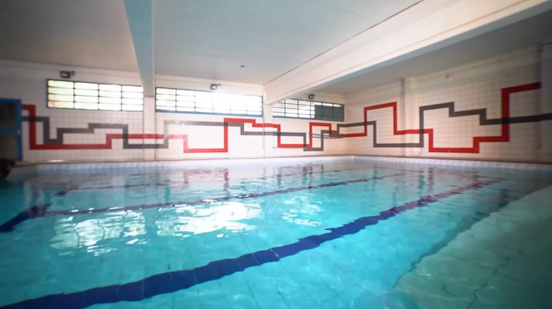 Piscina e Área de Recuperação